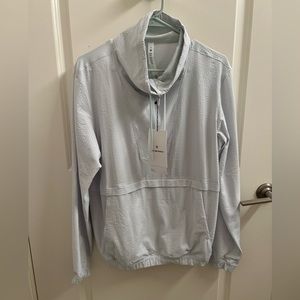 SOLD - NWT Pack Light Pullover (Ocean Air)